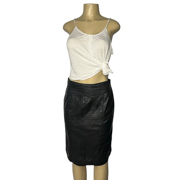 Vintage Toffs Genuine Leather Black A-Line Zip Up Skirt 29" waist.